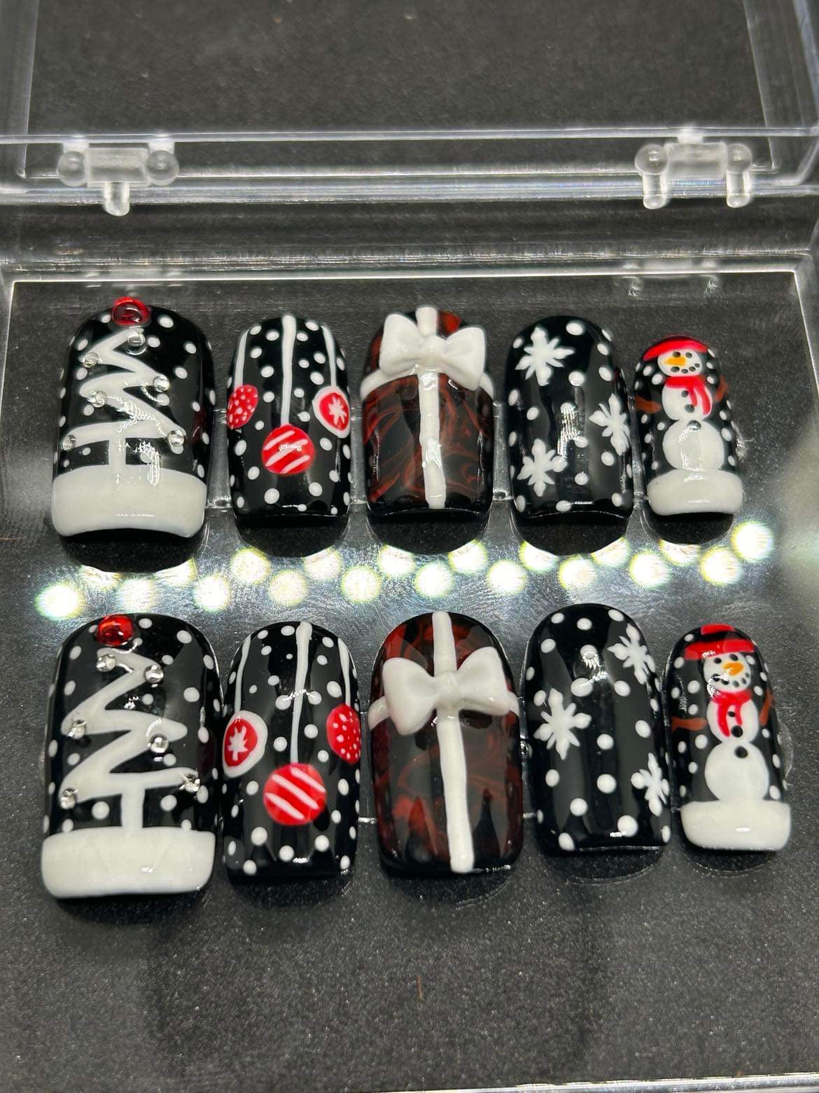 Winter Wonderland GelX Nail Set by AmiEZ Nails