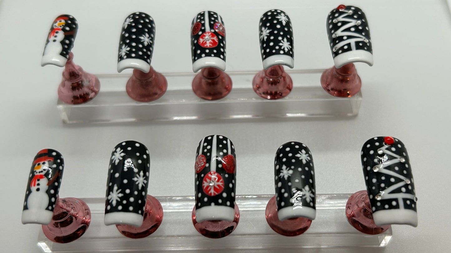Winter Wonderland GelX Nail Set by AmiEZ Nails