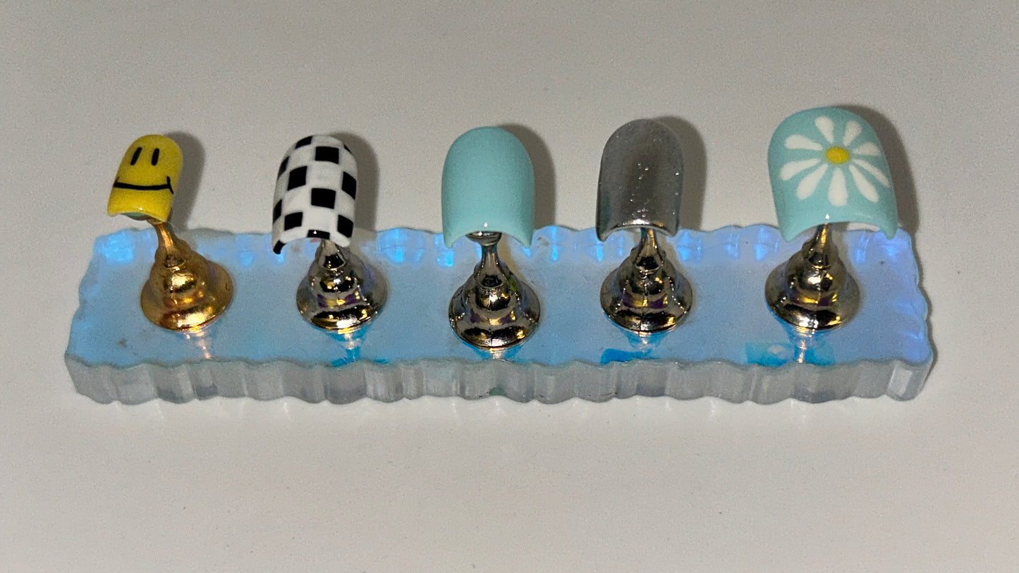 Smiles and Blossoms Gel Nail Set