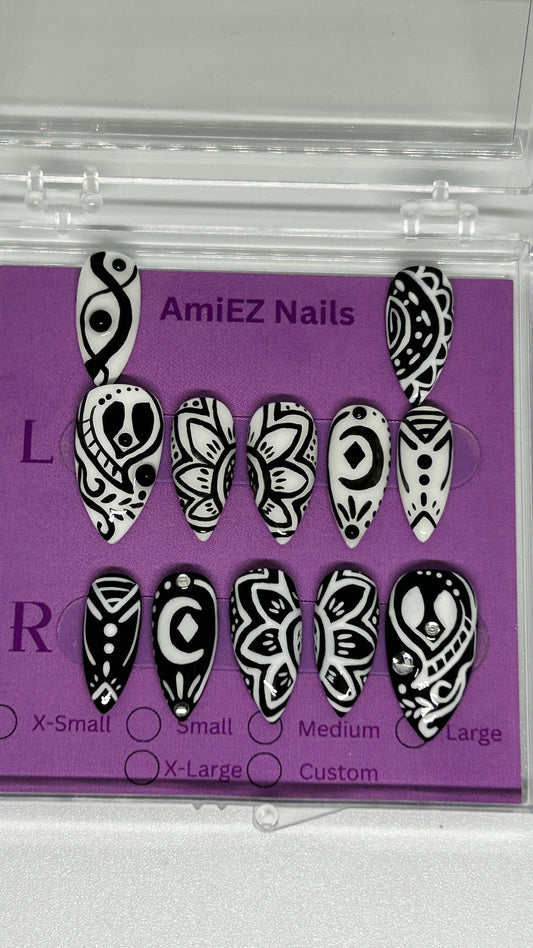 Designs by AmiEZ Nails