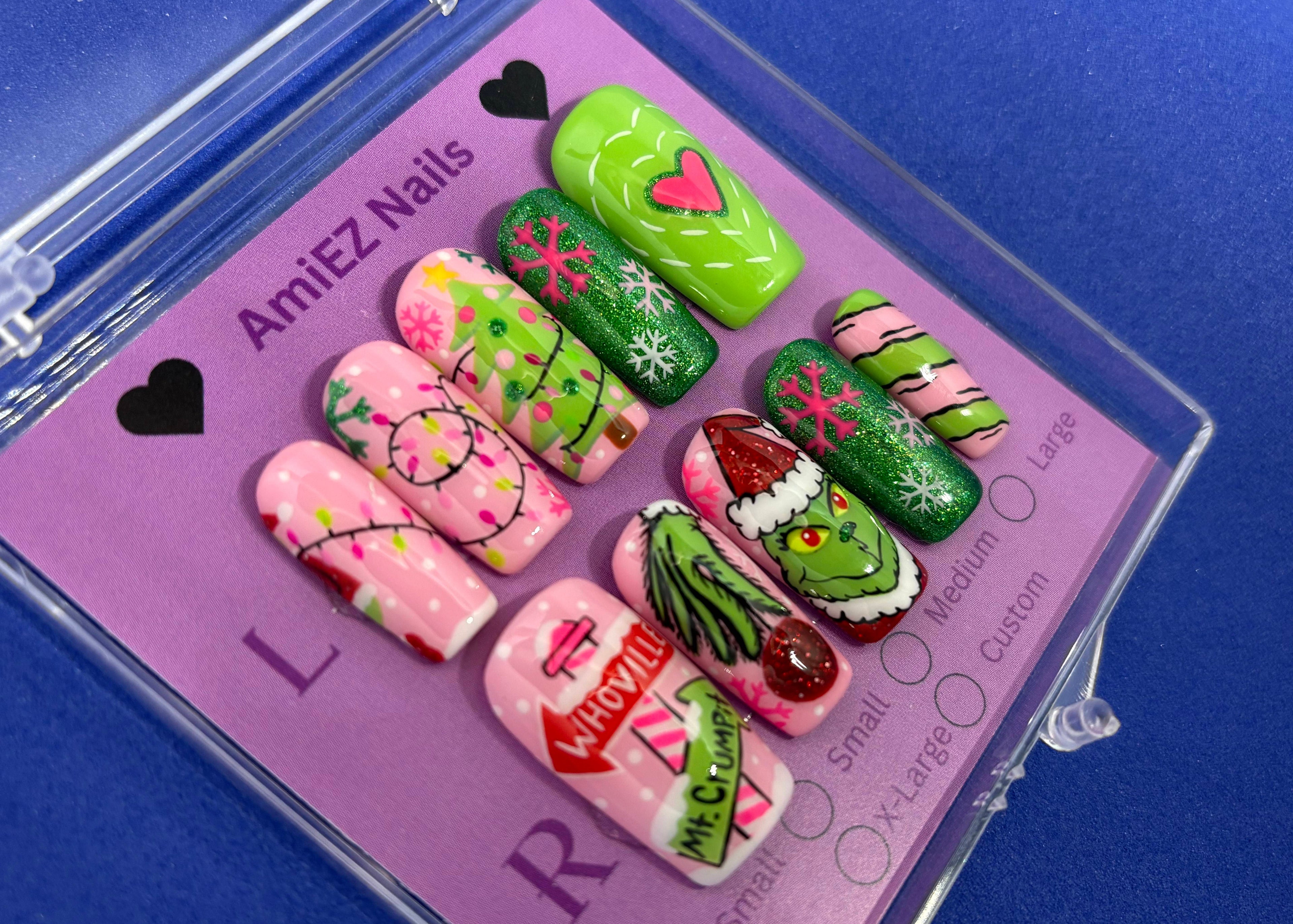 Grinch Christmas Nail Set